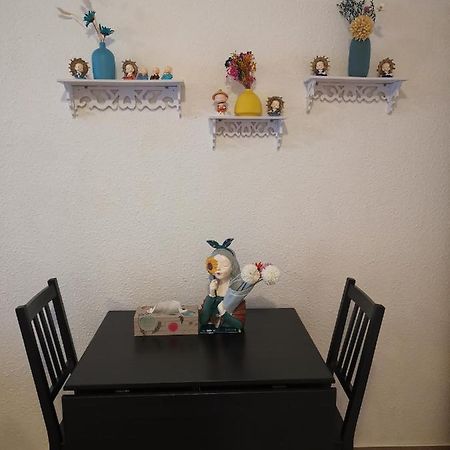 Ferienwohnung Schoene Wohnung 2D-Gebaeude Mit Mini-Garten Schönwalde Esterno foto